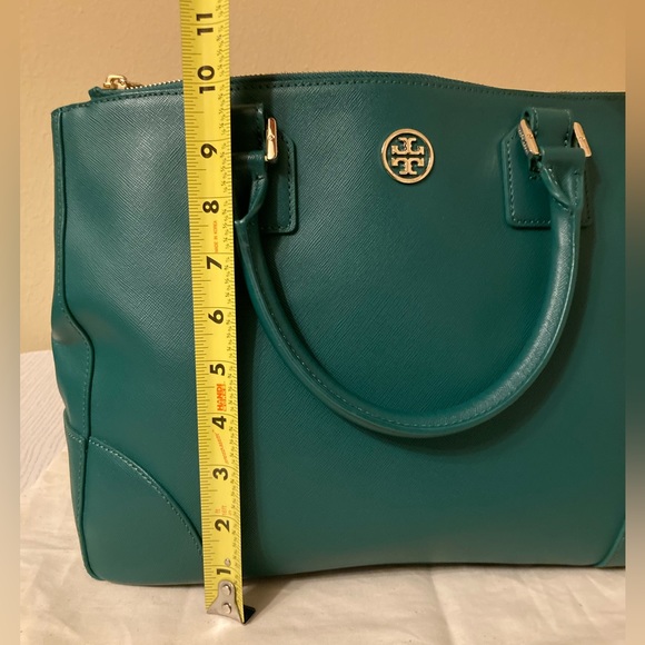 Green Tory Burch Robinson Double Zip Tote - Picture 12 of 14
